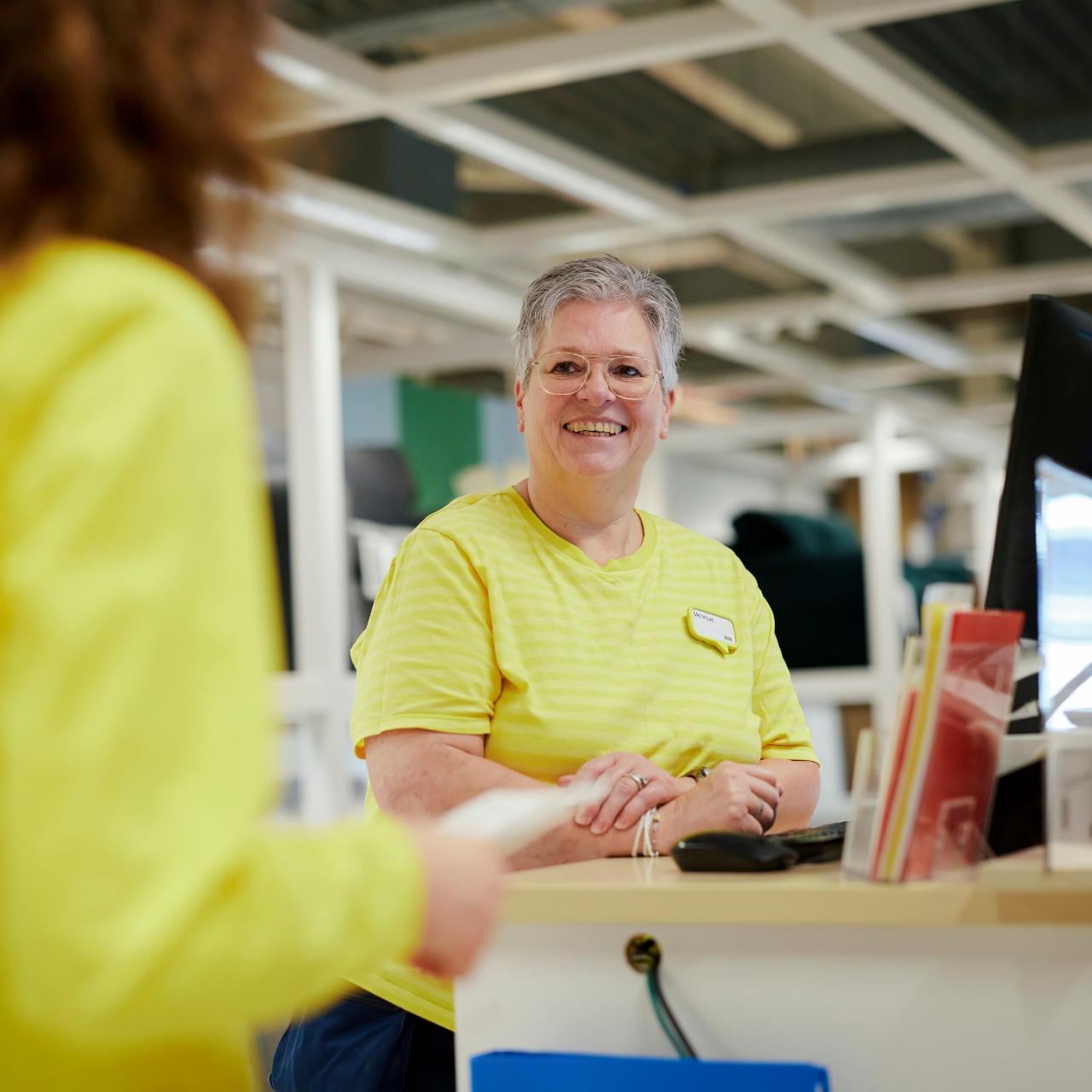 Chronisch zieke collega die toch werkt bij de Ikea